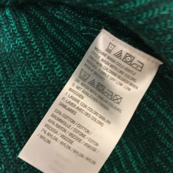 NWOT H by Halston Textured Fabric sweater - Picture 2 of 6